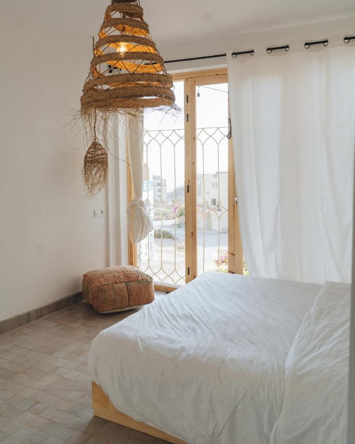 Blue Waves Boutique Hostel Tamraght Dış mekan fotoğraf