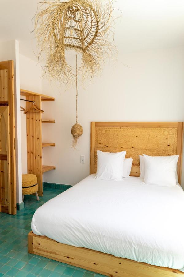 Blue Waves Boutique Hostel Tamraght Dış mekan fotoğraf