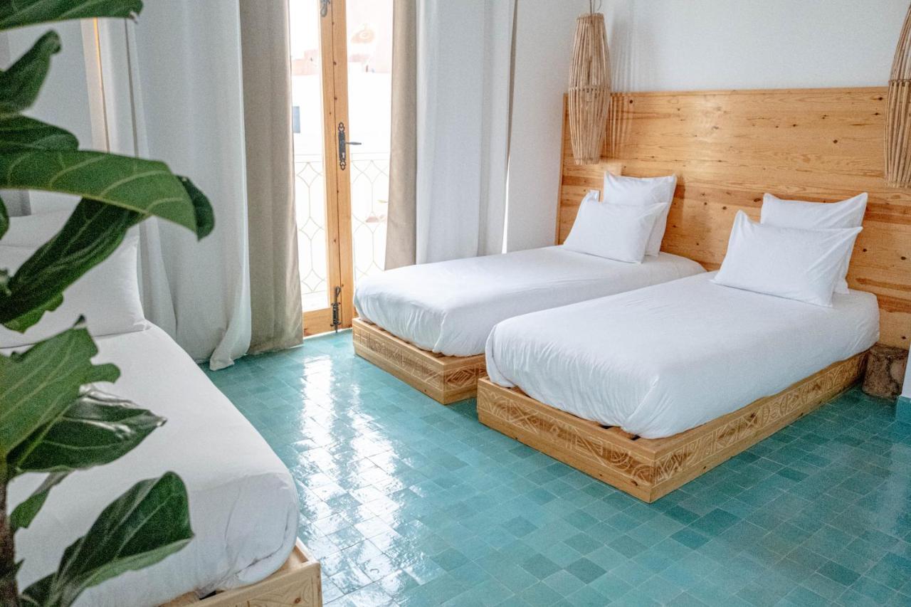 Blue Waves Boutique Hostel Tamraght Dış mekan fotoğraf